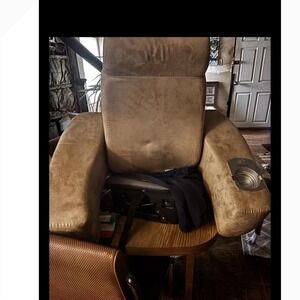 Homedics Comfort Massage Recliner Chair topper with Cup Holder Relaxing Home